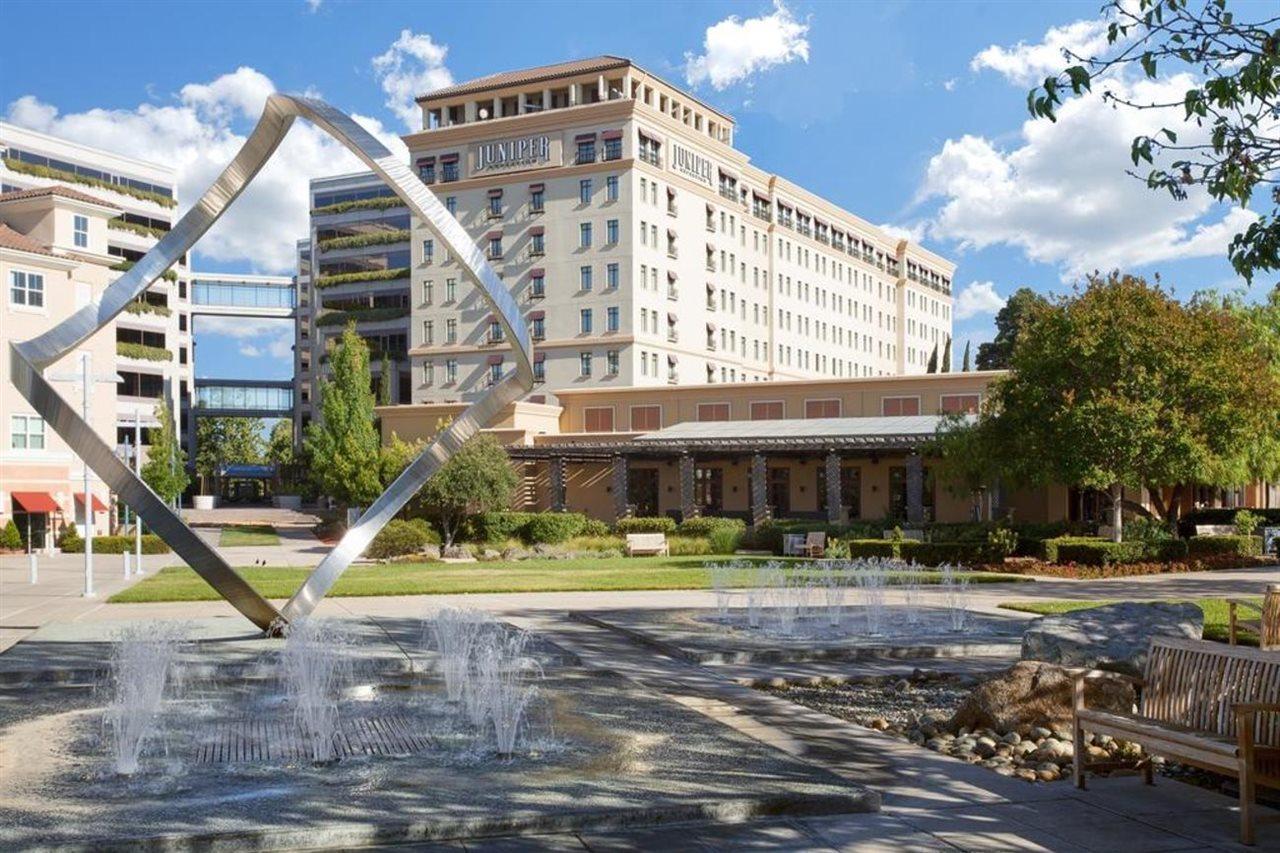 Juniper Hotel Cupertino, Curio Collection By Hilton Exterior foto