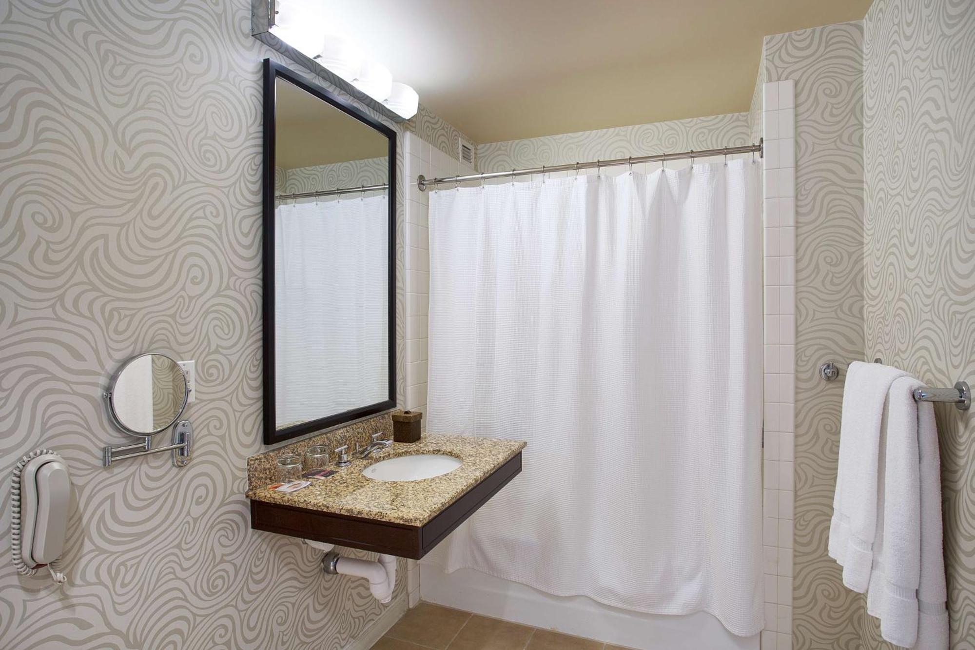 Juniper Hotel Cupertino, Curio Collection By Hilton Exterior foto