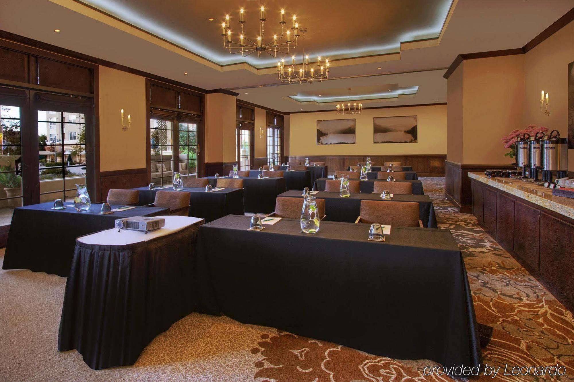 Juniper Hotel Cupertino, Curio Collection By Hilton Instalações foto